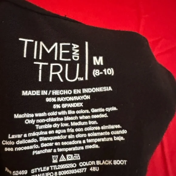 Time and True Black Sleeveless Dress with knotted hem - Picture 3 of 3